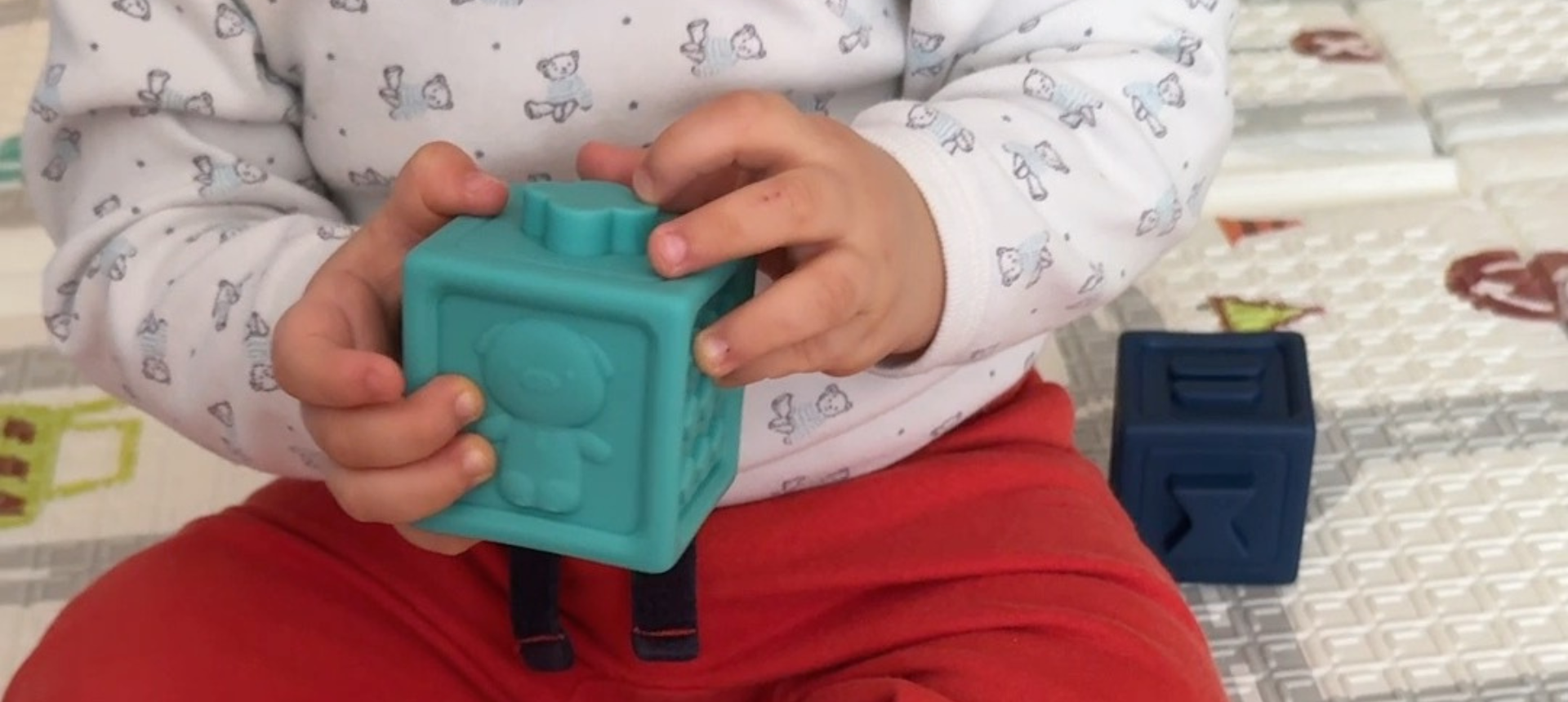 Образователни комплекти за игра от 1 до 2 годинки